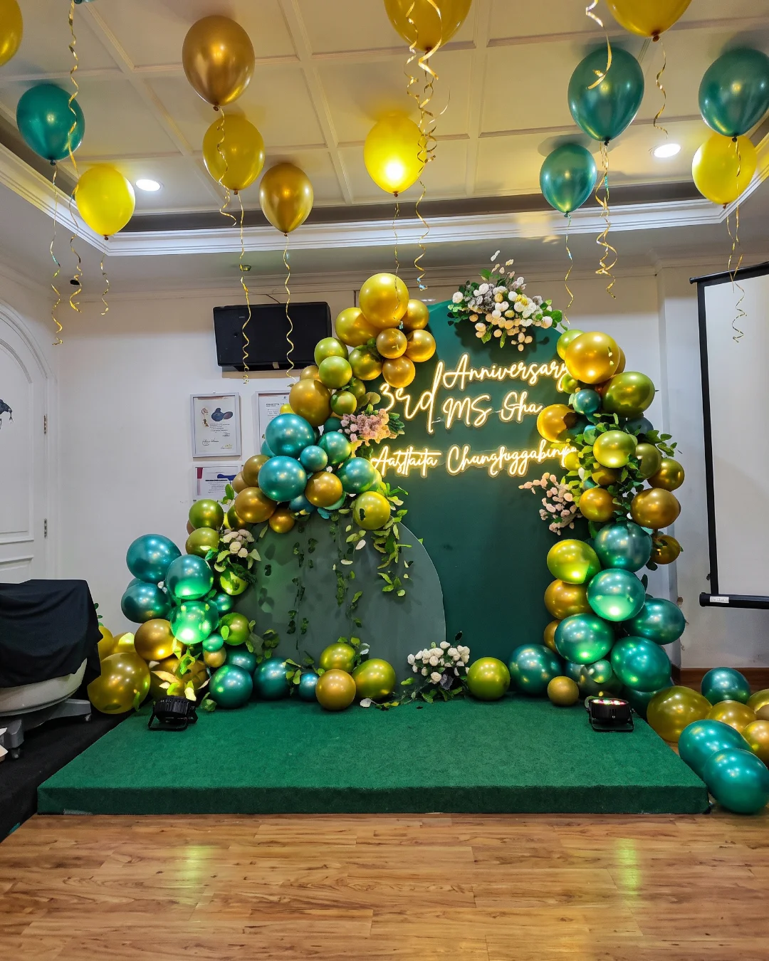 Photobooth Jogja backdrop lapis custom